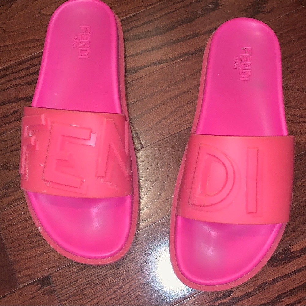 COPY - Men’s Fendi slides